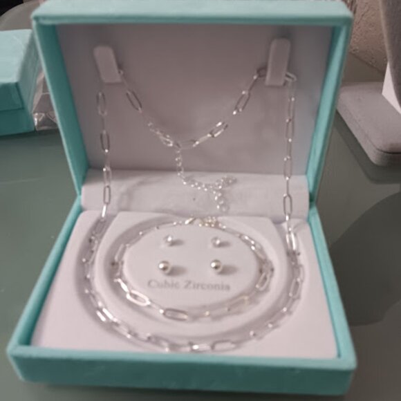 DANECRAFT 4pc Silver Plated Bracelet/Ball & CZ Earrings/Oval Link Chain Necklace - Picture 2 of 4